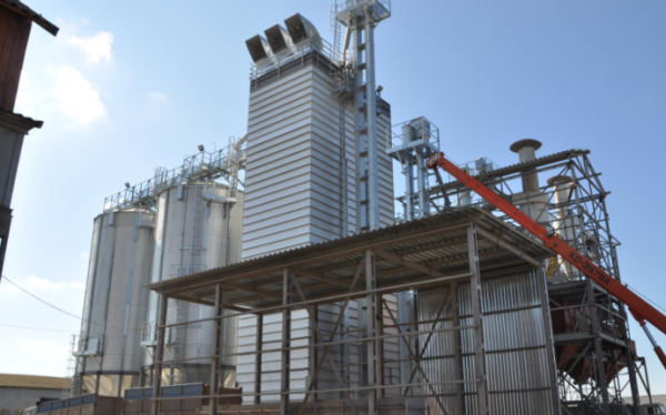 Шахтная зерносушилка Strahl 12000FR